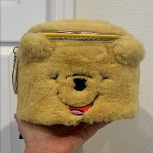 Disney hot topic Winnie the Pooh makeup bag